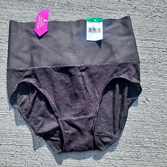 Maiden form firm stomach shaping briefs NWT - Picture 1 of 4